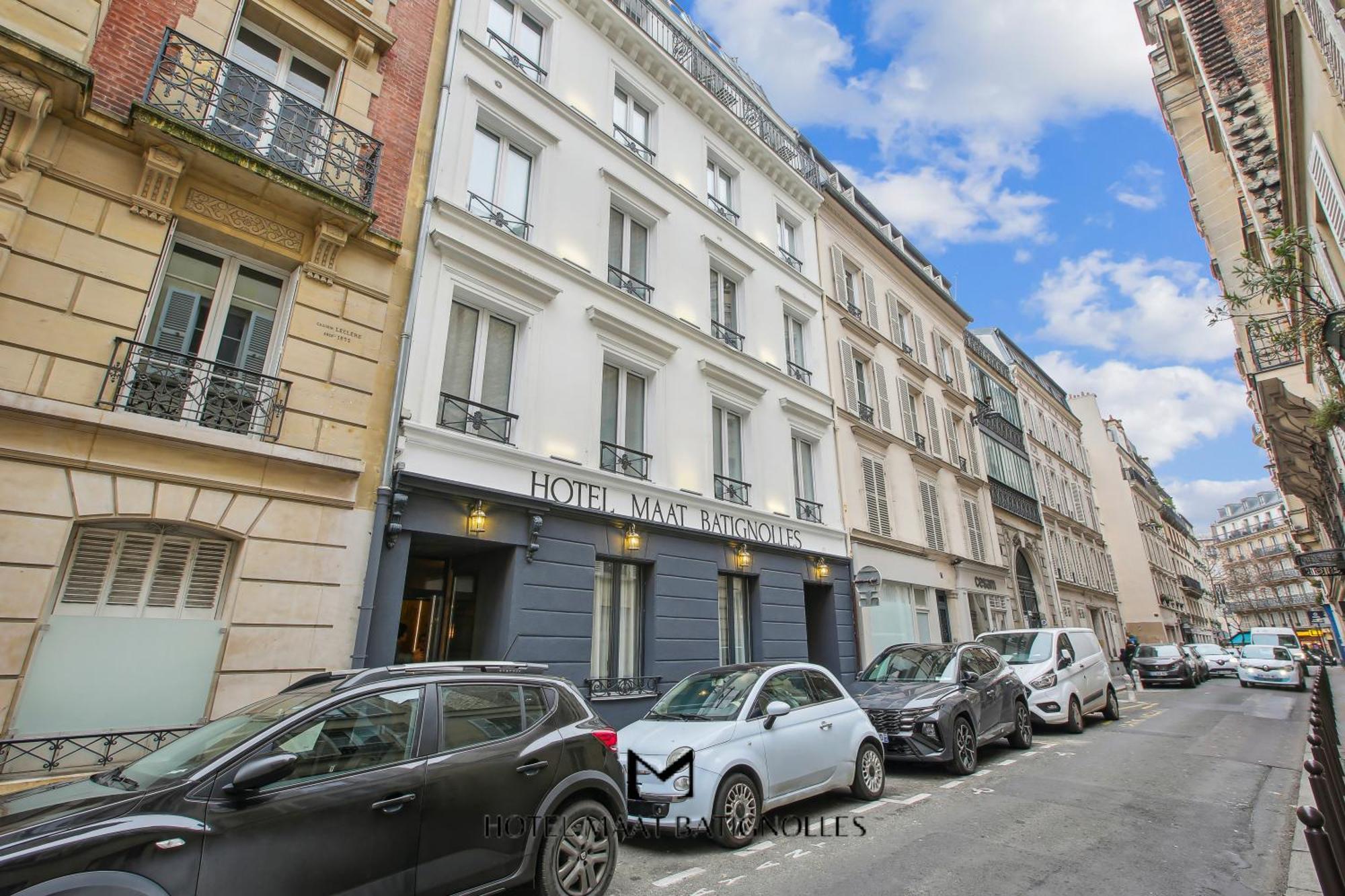 Hotel Maat Batignolles Paris Exterior foto