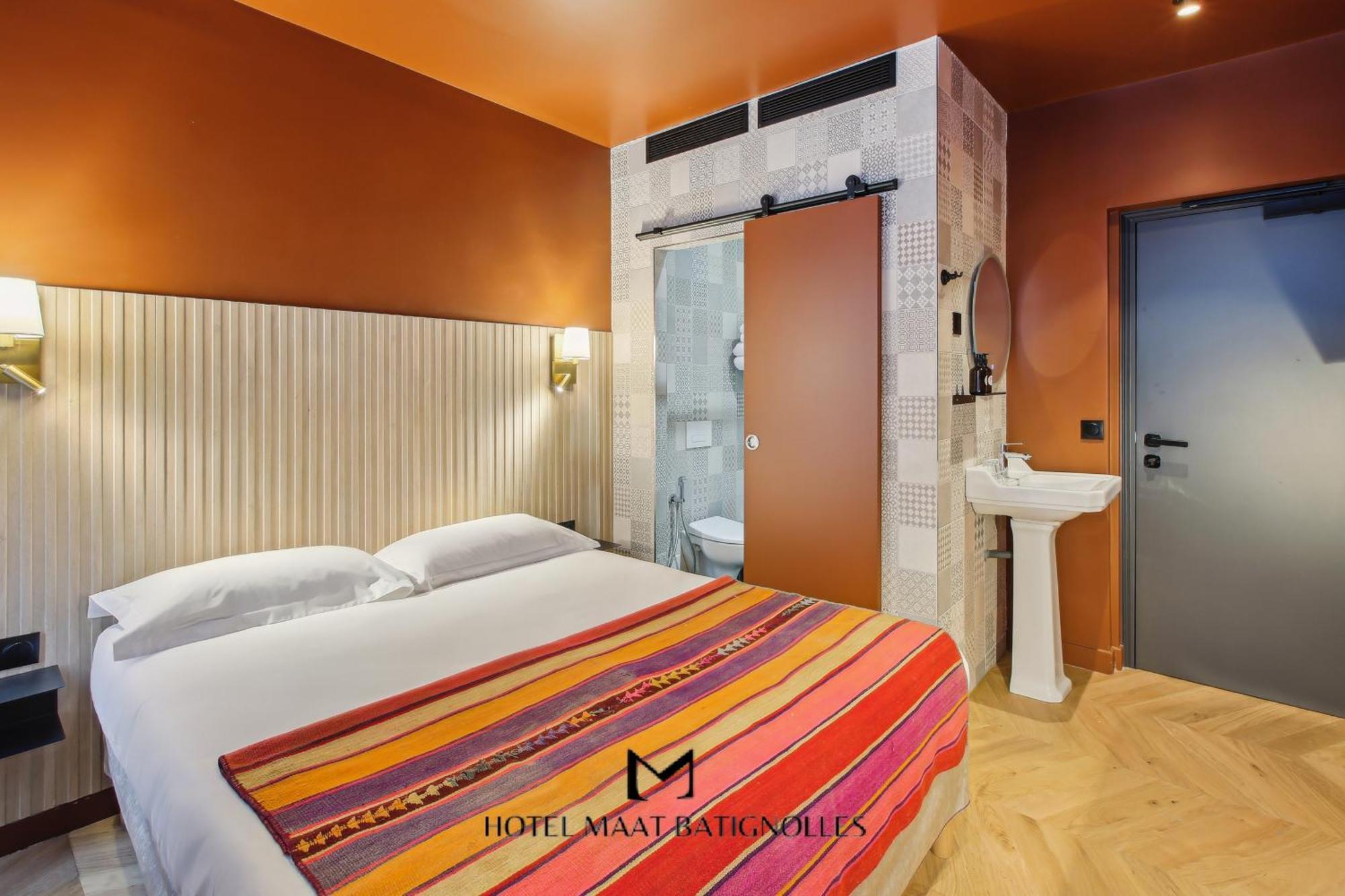 Hotel Maat Batignolles Paris Exterior foto