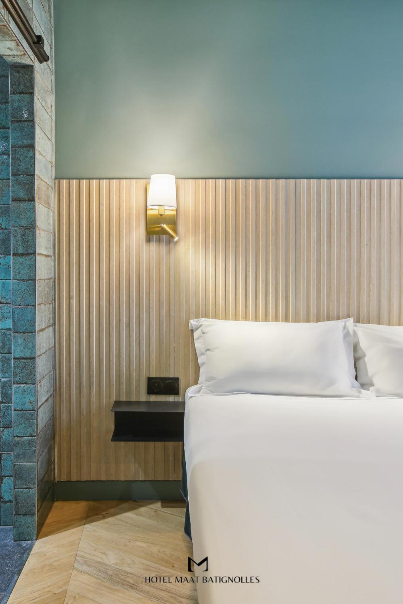 Hotel Maat Batignolles Paris Exterior foto